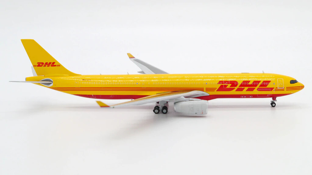 JC WINGS DHL EUROPEAN AIR TRANSPORT AIRBUS A330-200P2F 1:400 JC4BCS0012 IN STOCK