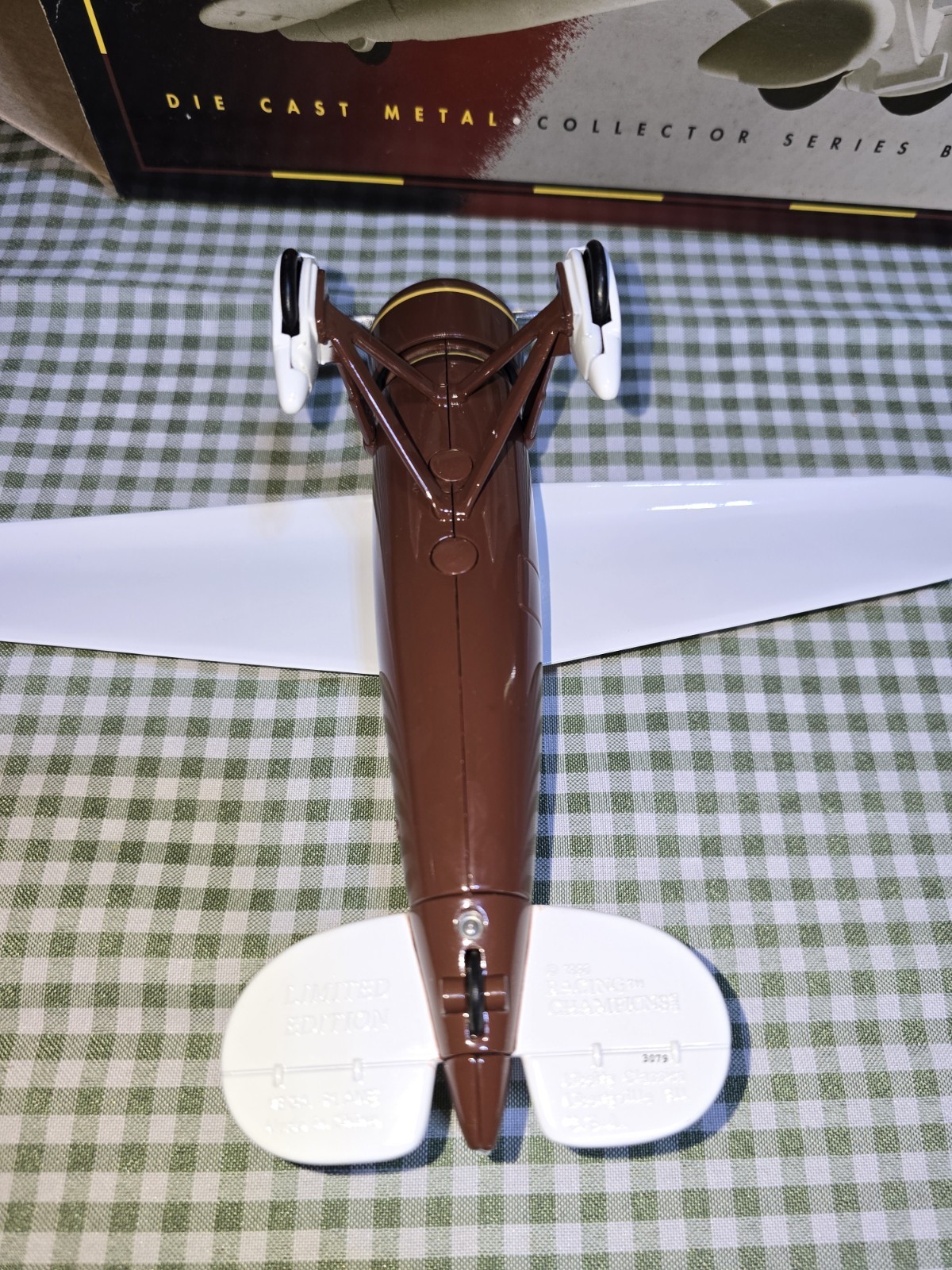 Racing Champions 1932 Lockheed Vega Model 5 1/32 Racing Champions Die Cast Metal
