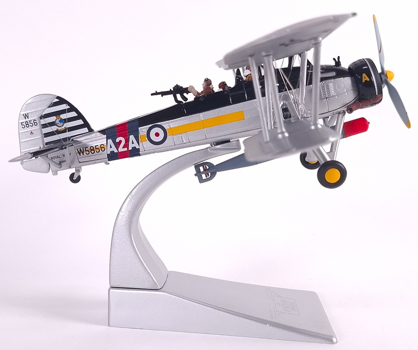 Corgi Aviation Archive AA36302 Fairey Swordfish MkI W5856 No.810 Sqn Royal Navy