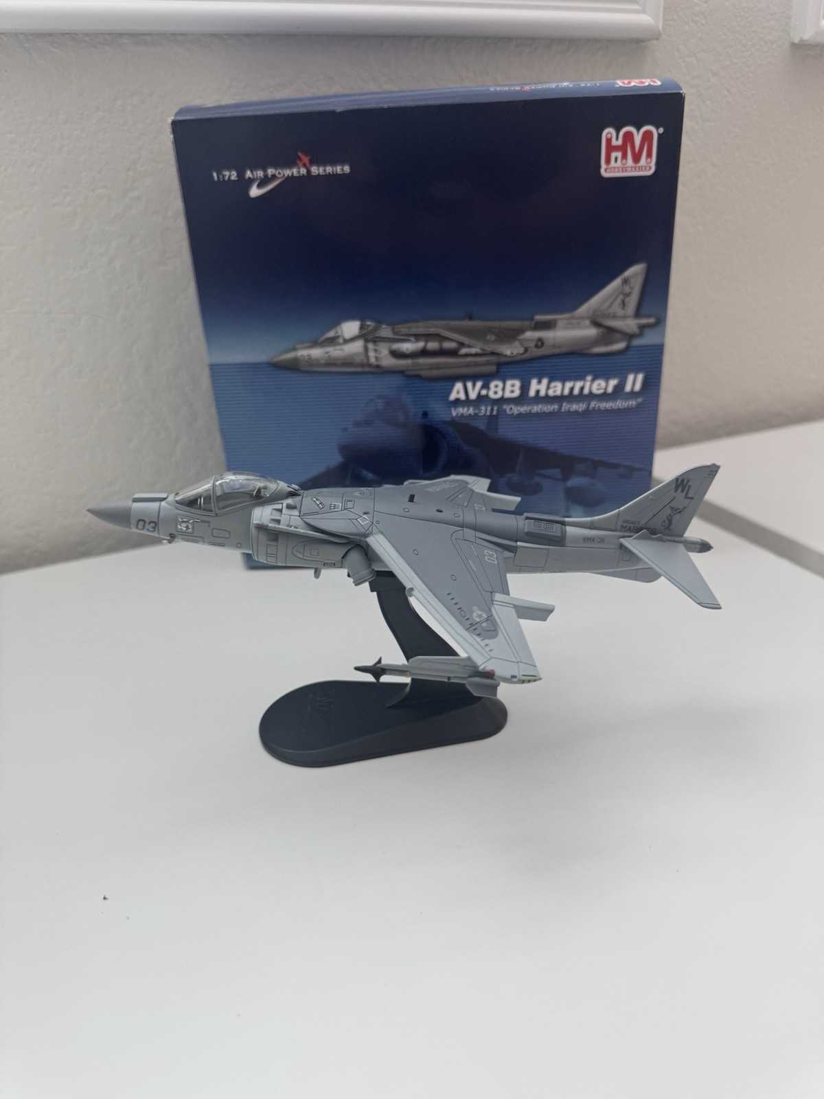 Hobbymaster AV-8B Harrier II USMC ” Operation Iraqi Freedom” HA2602 1:72