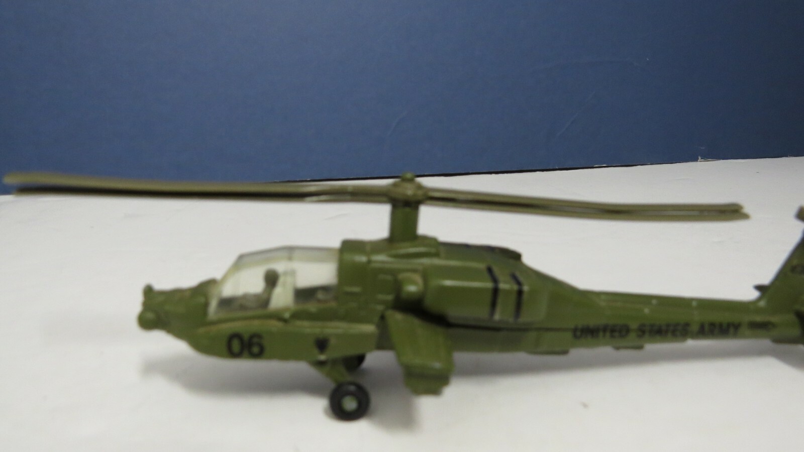 ERTL Fire Birds AH-64 Apache Attack Helicopter U.S. Army Die Cast 1990 missing