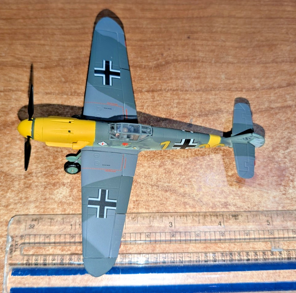 Gemini Aces German WWII Aircraft 1/72 or less Diecast 5″L Great Detail