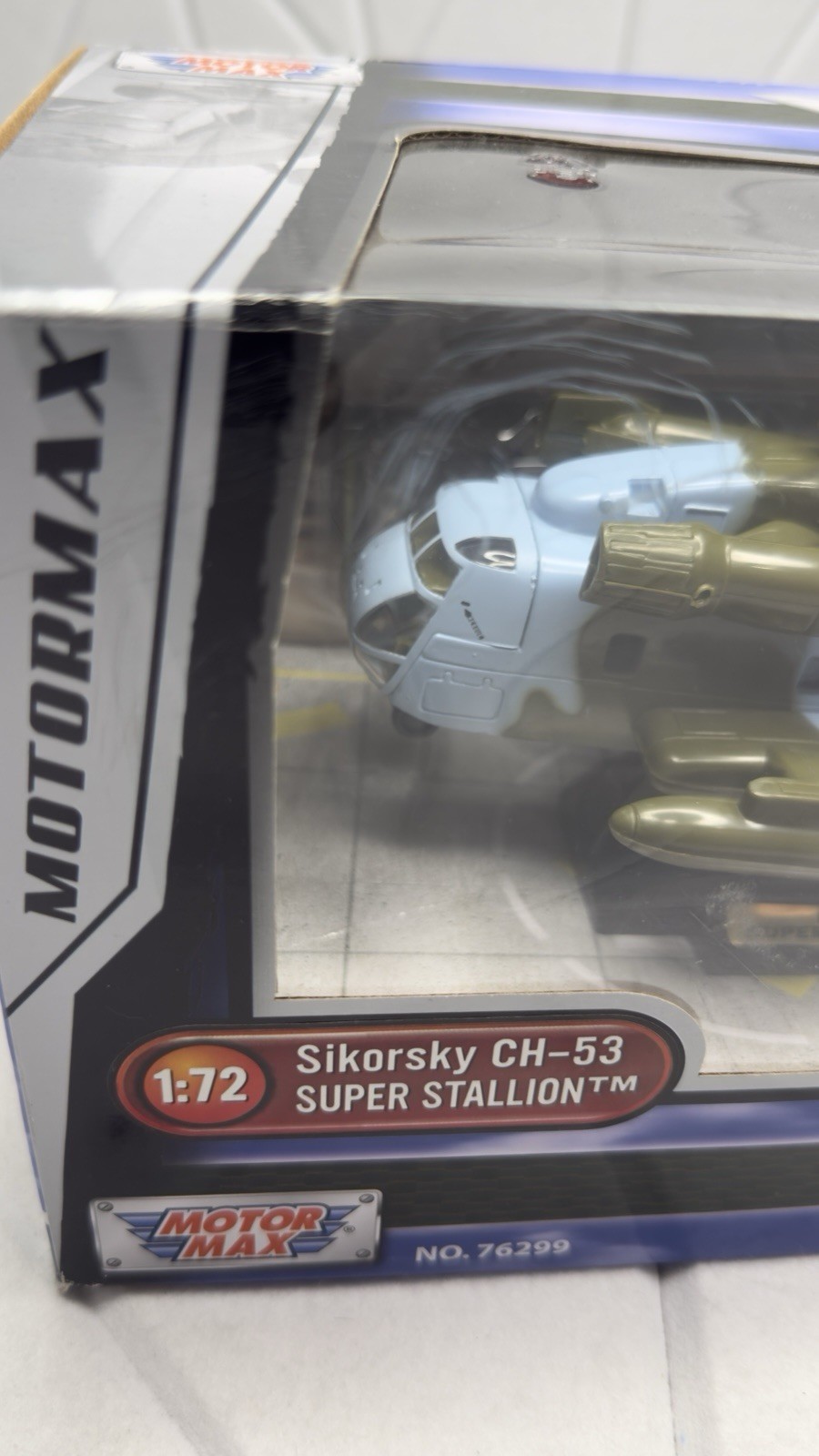 Motor Max 1:72 Sky Wings Sikorsky CH-53 Super Stallion Die-Cast Marines