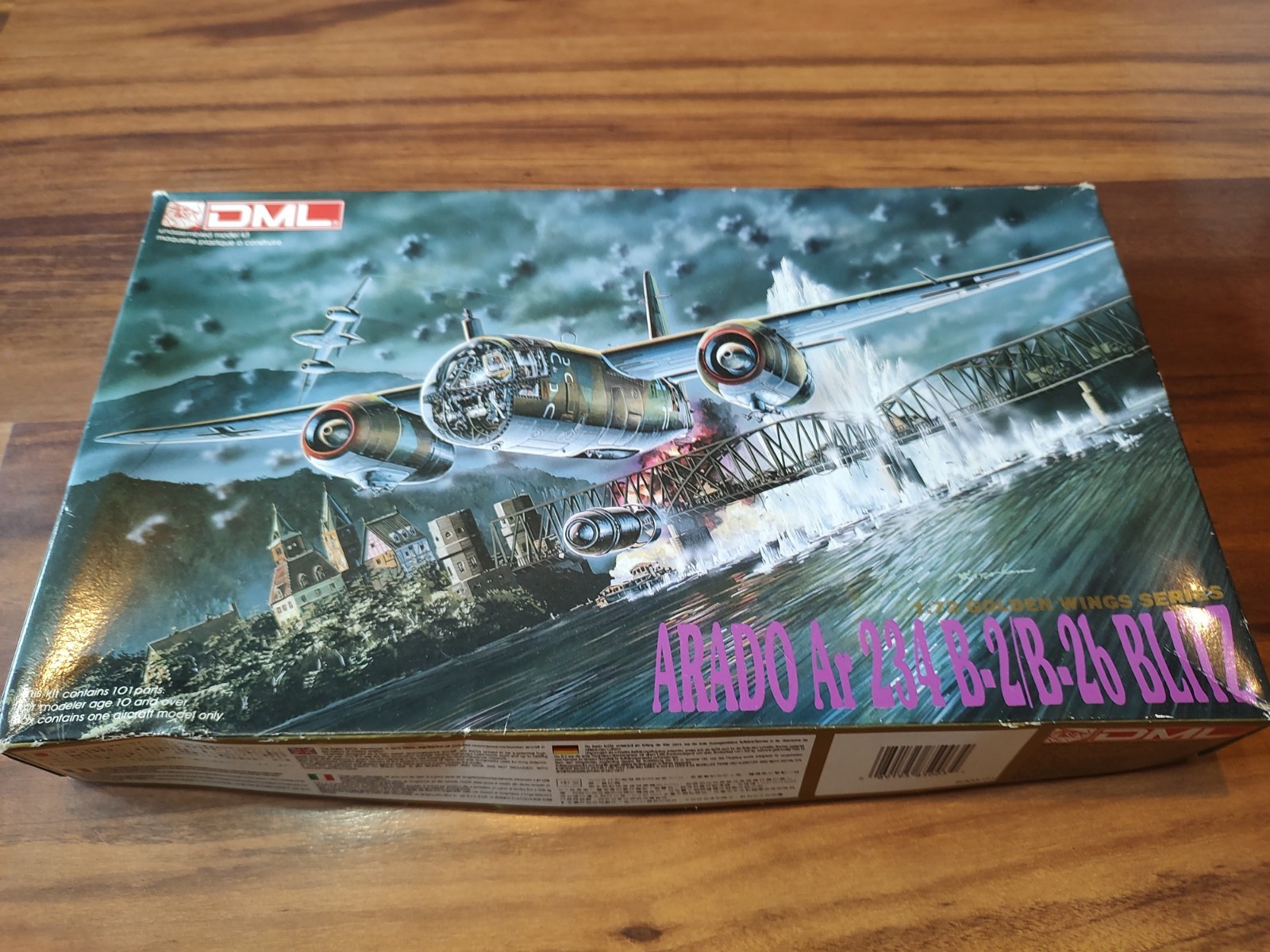 DML 1/72 Arado Ar 234 B-2/B-2b Blitz Golden Wings Series Model Kit