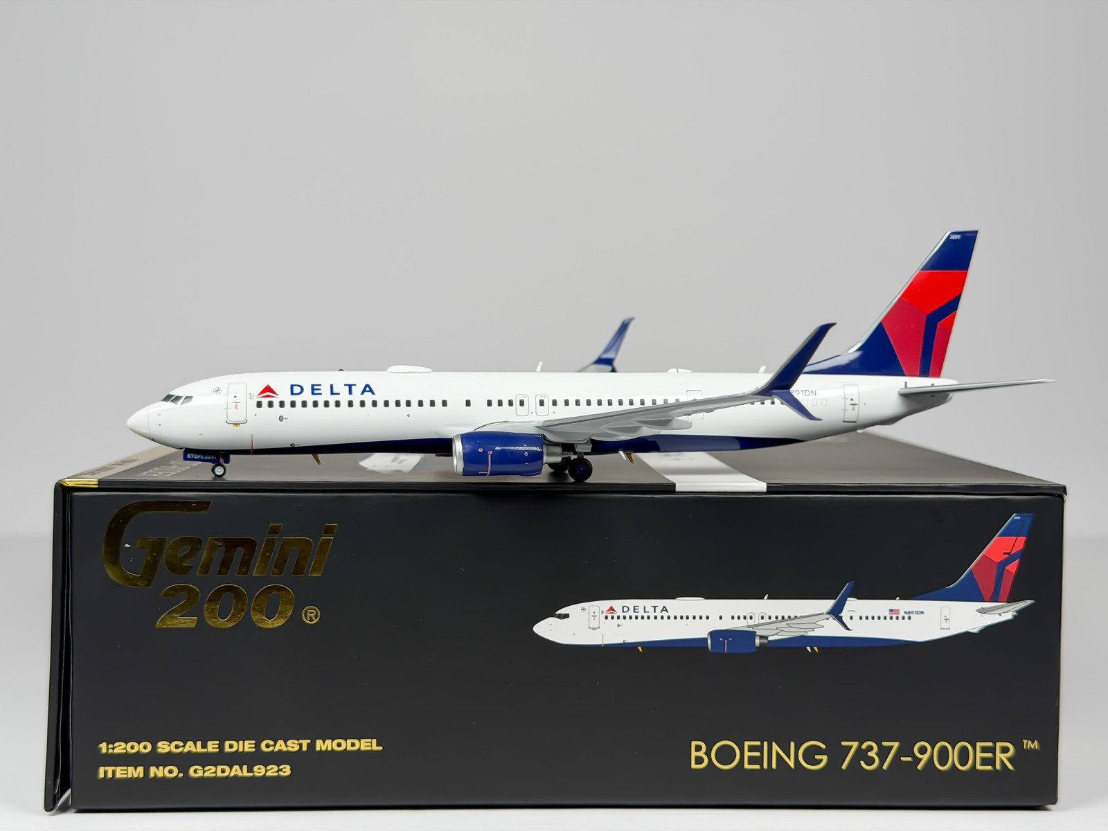 Delta Air Lines Boeing 737-900ER 1:200 Gemini Jets N891DN (G2DAL923)