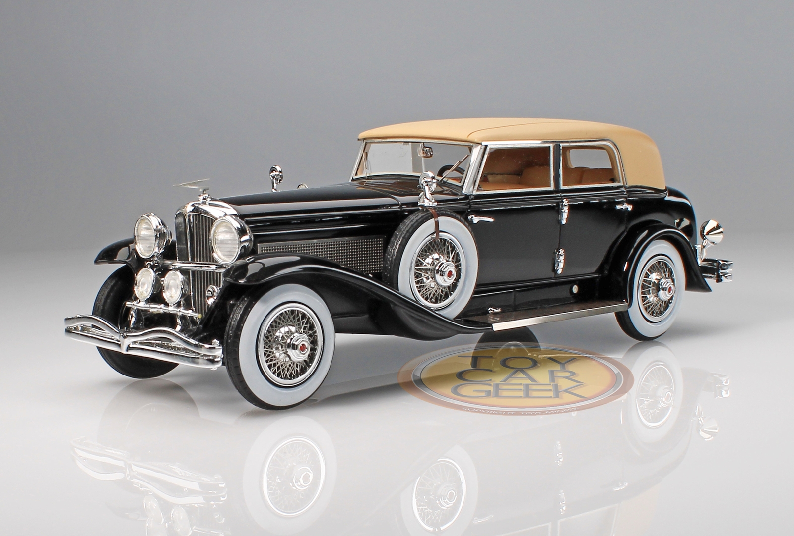 1932 Duesenberg Model J Torpedo Berline Rollston – Black 1:43 Kess Scale Models