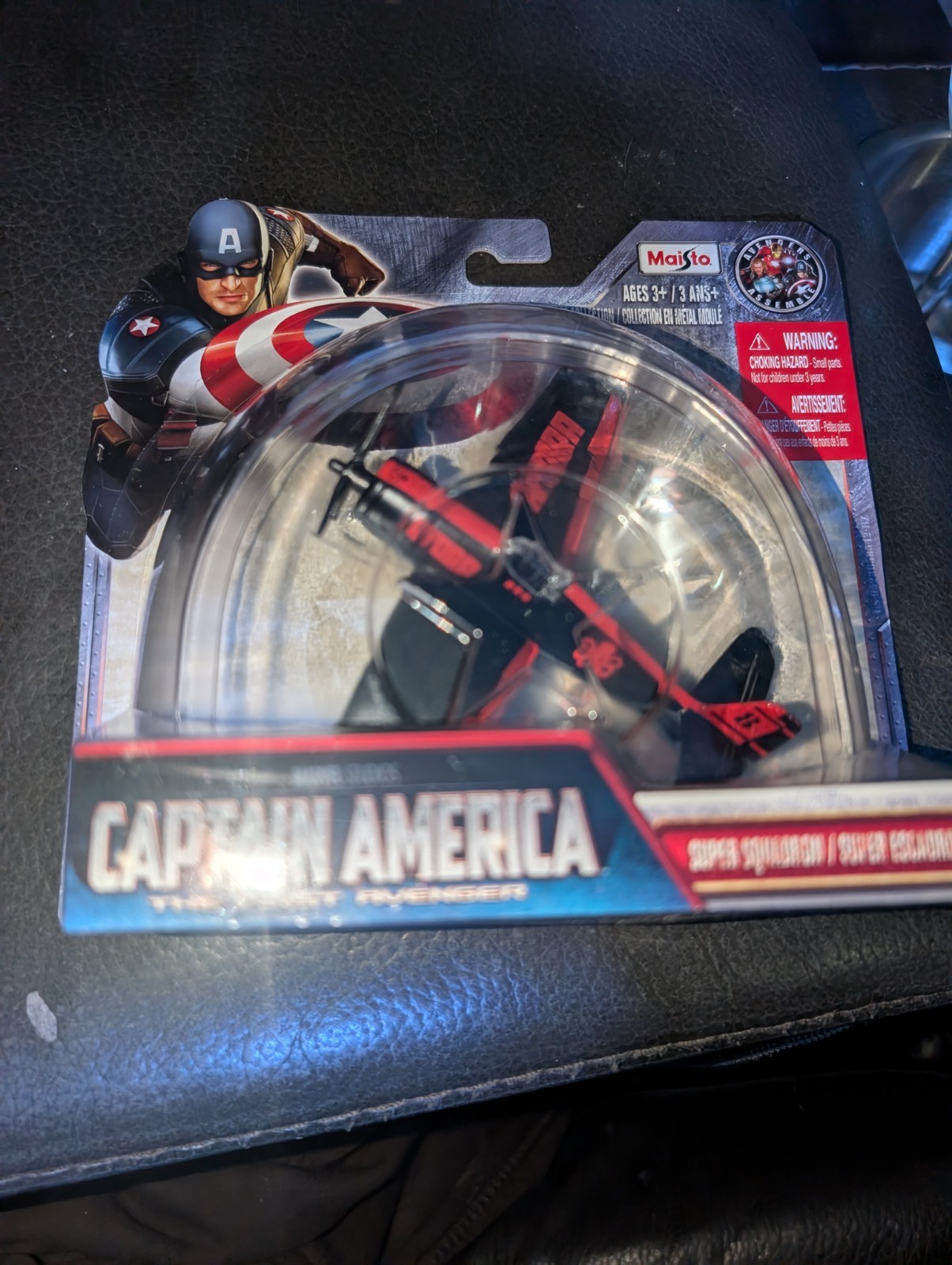 2011 Maisto Captain America Super Squadron F4F Hellcat Bomber Corgi 1/144 Model