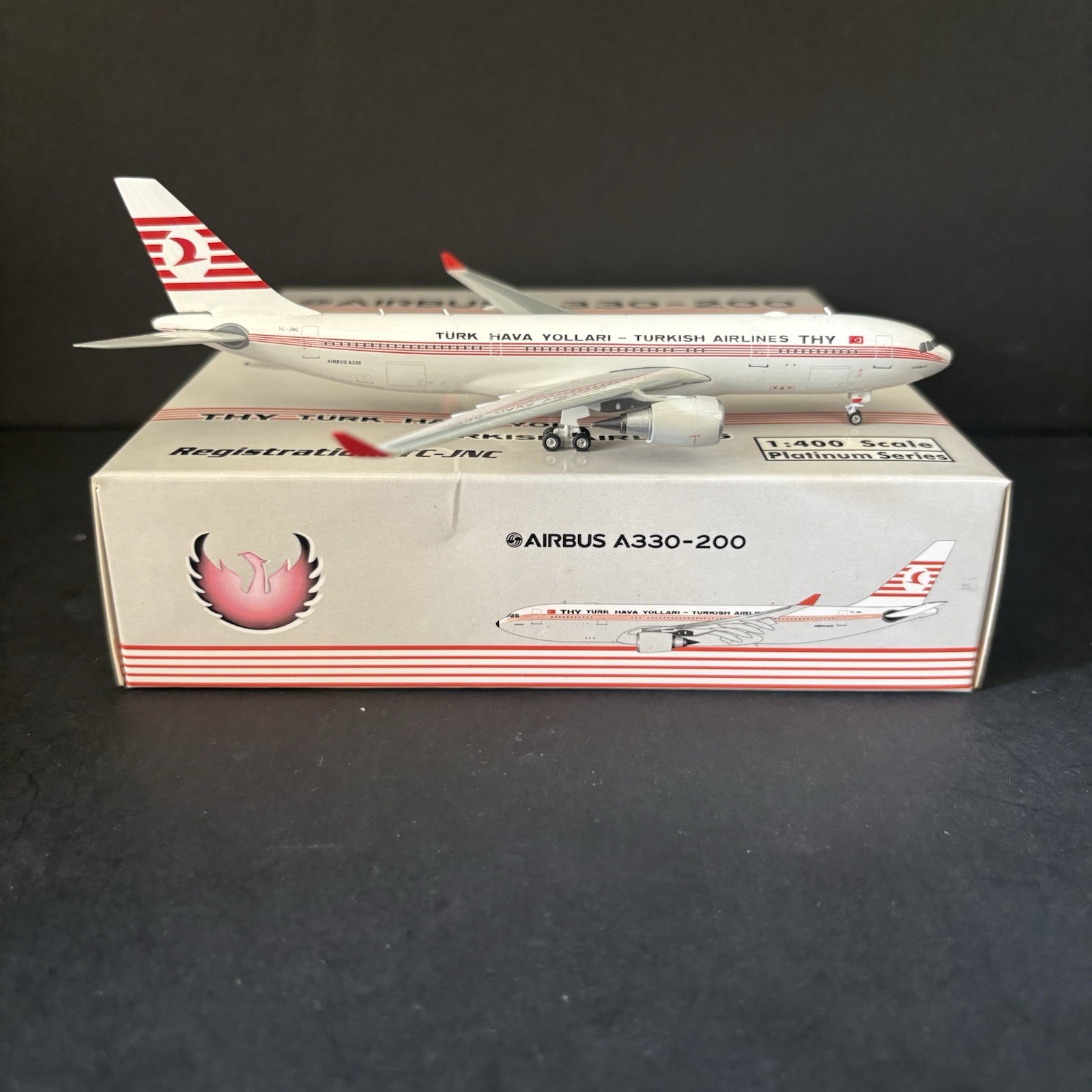 Phoenix Model 1:400 Turkish Airlines Airbus A330-200 TC-JNC PH11267 Scale Plane