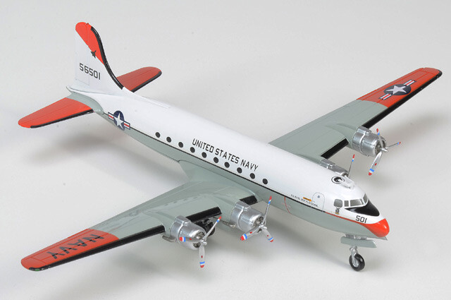 Hobby Master 1/200 C-54Q Skymaster #56501 USNTPS