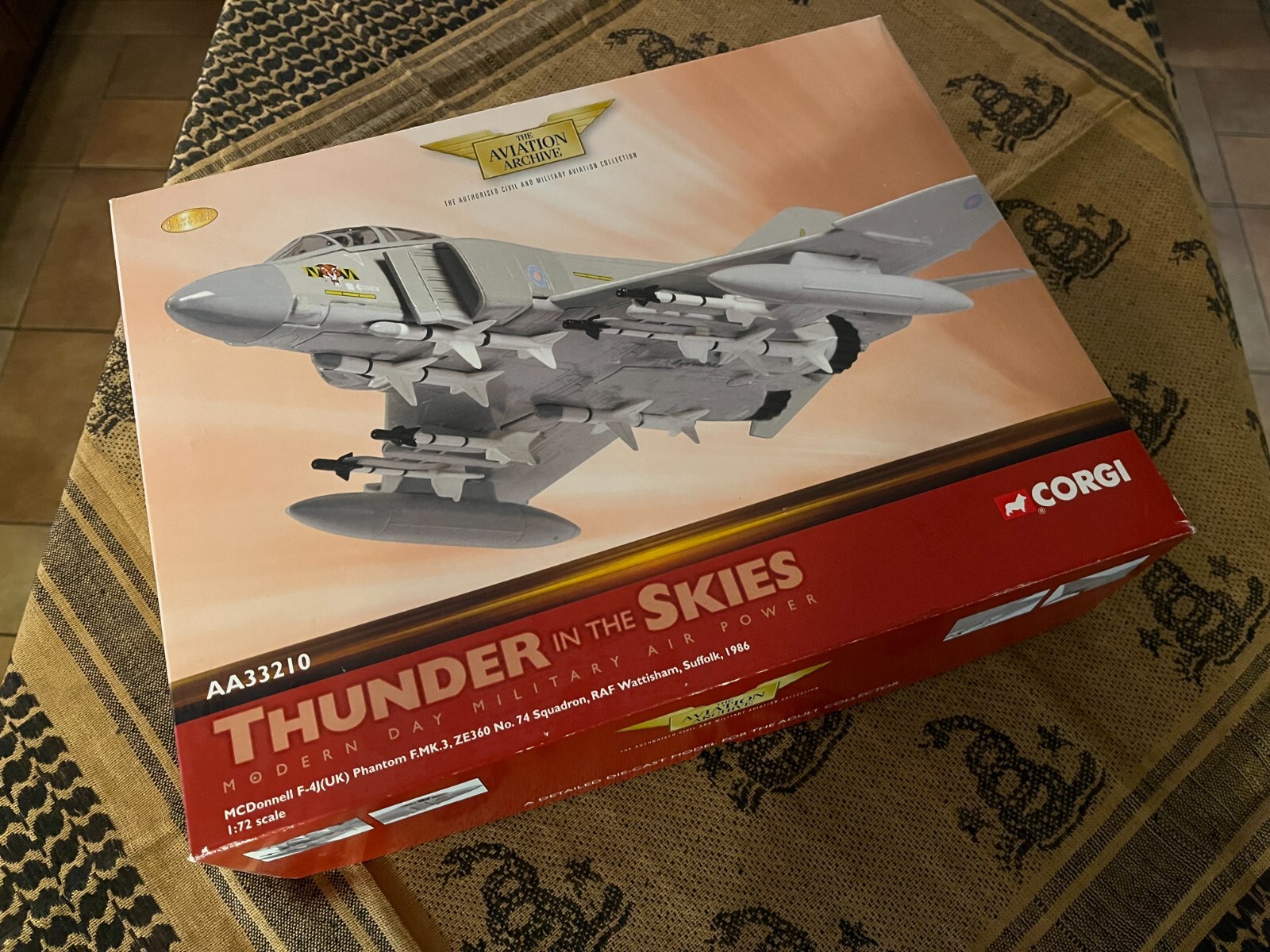Corgi F-4J Phantom No. 74 Squadron RAF Wattisham Suffolk Diecast 1:72 Ships FREE