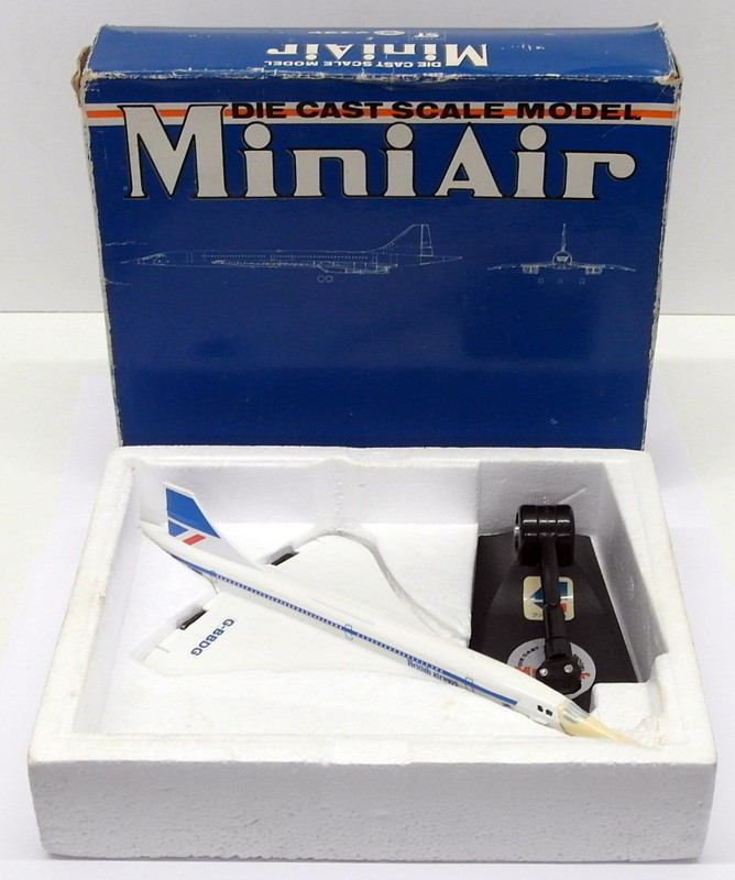 Mini Air 1/240 Scale 4556 – Concorde – British Airways