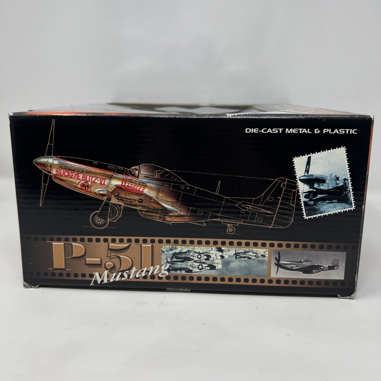 Motor Max Die-Cast Metal and Plastic P-51 Mustang AIRPLANE NEW 1:48 SCALE 76336
