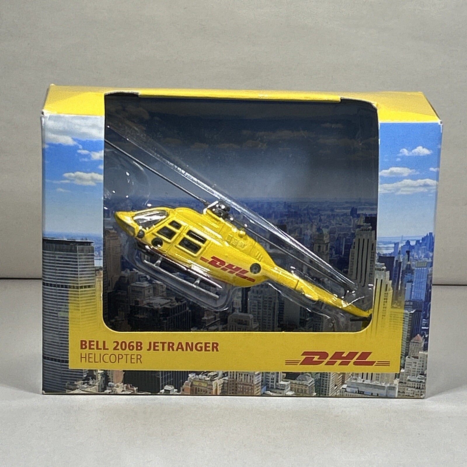 Daron: DHL Bell 206B Jetranger Helicopter Diecast Model: DHL2632 NIB