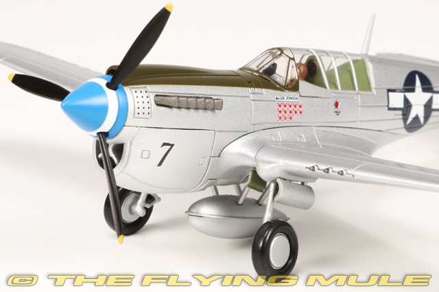 Hobby Master 1:72 P-40N Warhawk USAAF 49th FG Gerald Johnson Black 7