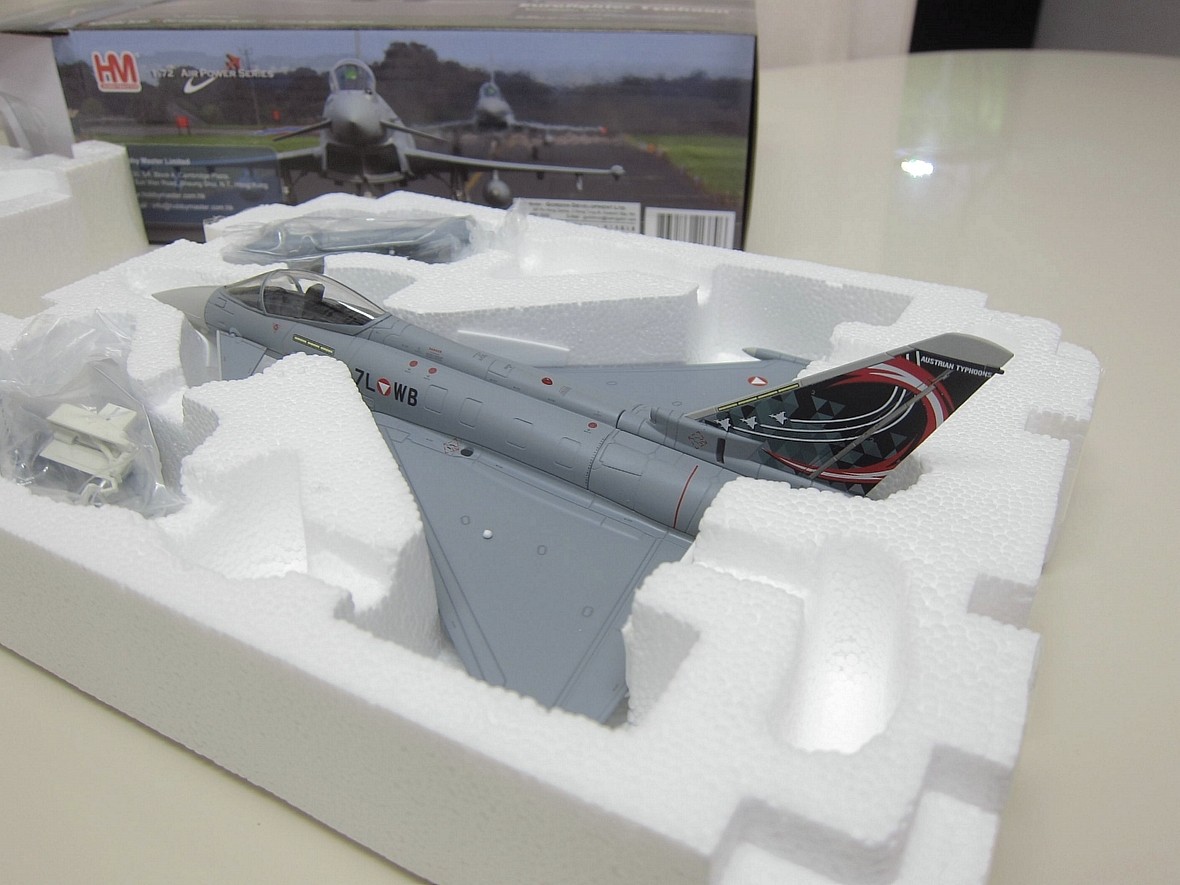 Hobby Master 1/72 Eurofighter Typhoon Austrian Air Force