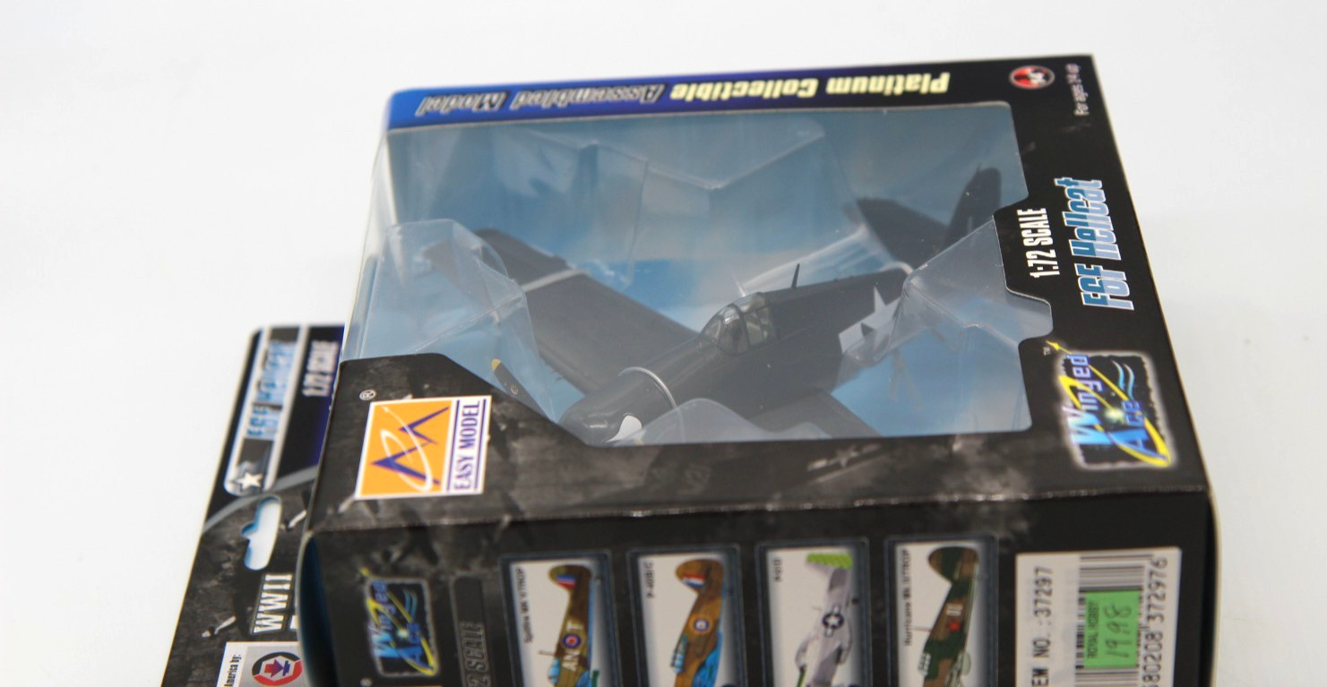 MRC Easy Model 1:72 F6F Hellcat VF 27 #37297 NIB