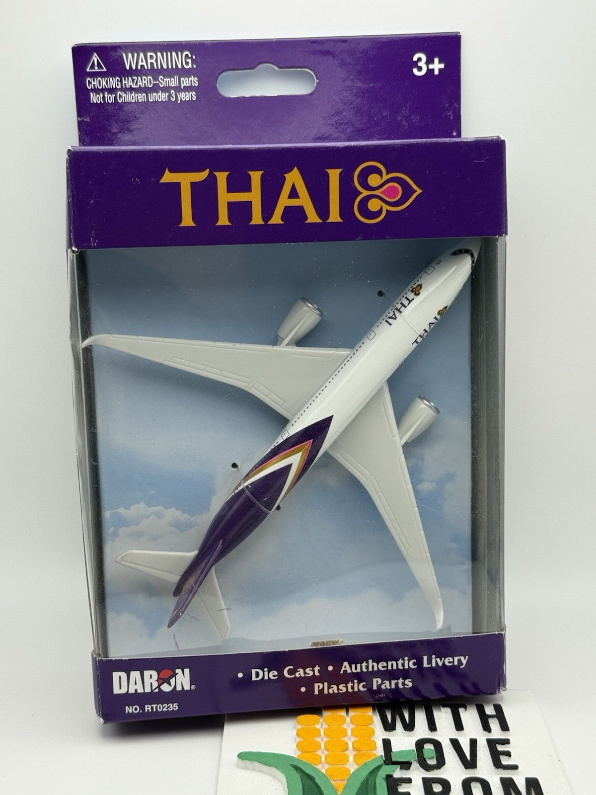Thai Airlines Airbus A350 Die-Cast Toy Plane Daron RT0235 New