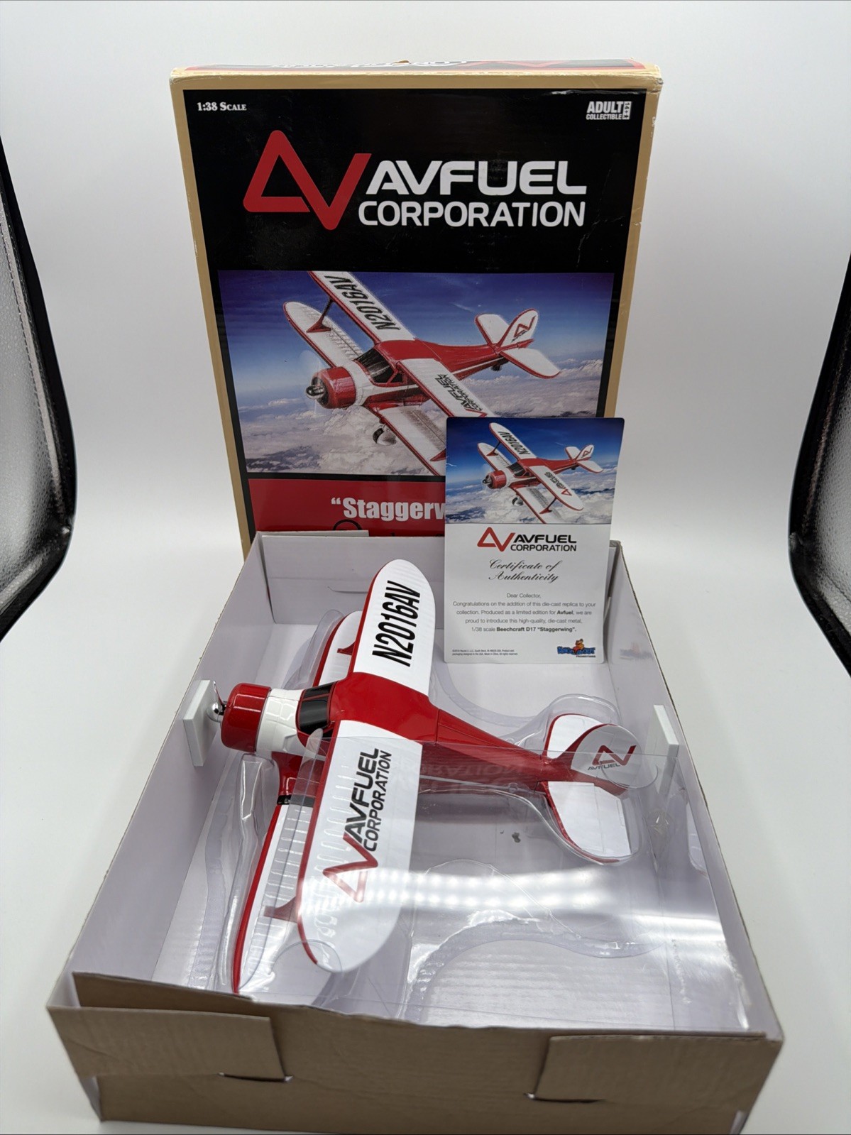 Staggerwing Beechcraft D17 Diecast Plane Knockout Promotions 1:38 Scale