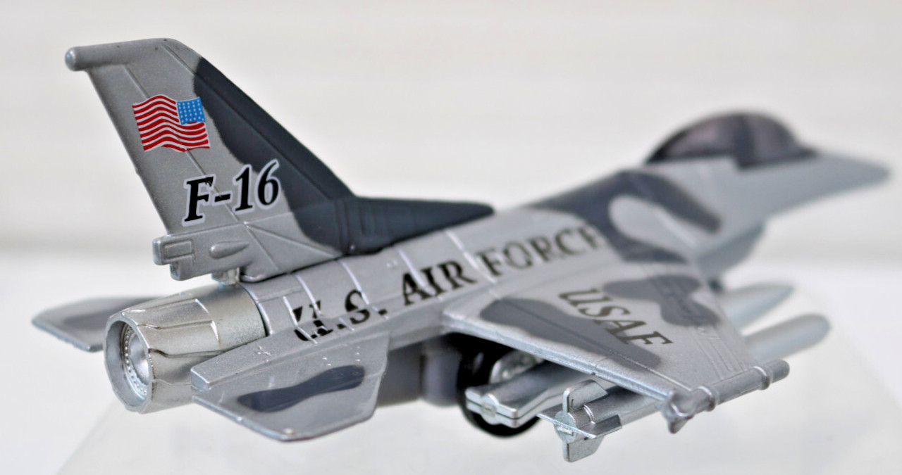 USAF F-16 Viper Pull Back Power 8″X5″ Gray Camo Pilot Open Cockpit TM980N Daron