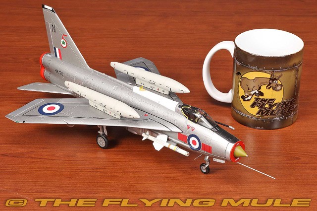 Corgi 1:48 Lightning F.Mk 6 RAF No.5 Sqn XR726