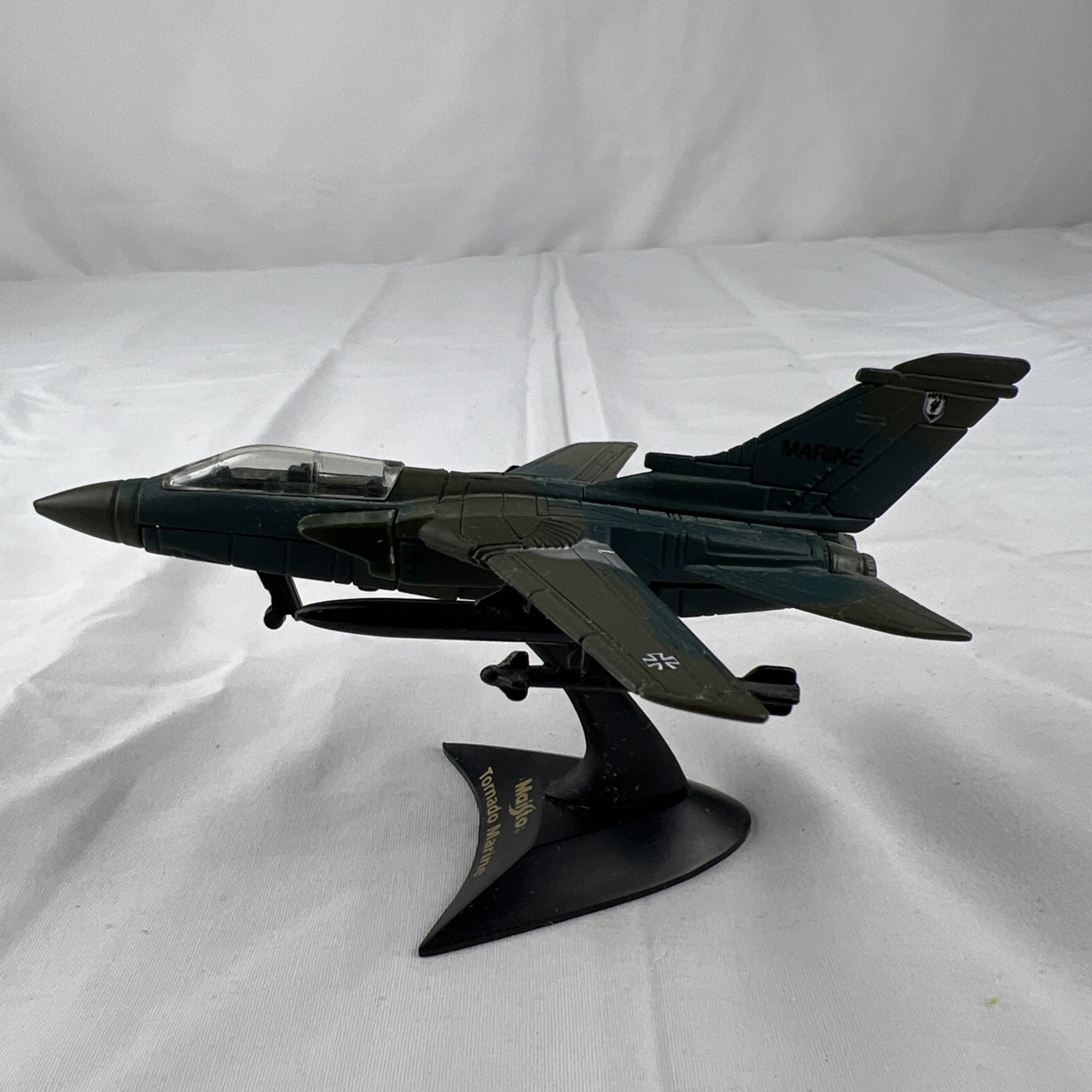 Vintage 1999 Maisto Tailwinds Diecast Panavia Tornado Marine Military Jet-loose