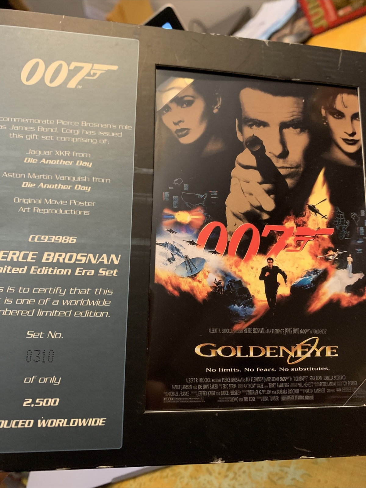 Pierce Brosnan Boxed Set CC93986 Corgi 1/36 Model