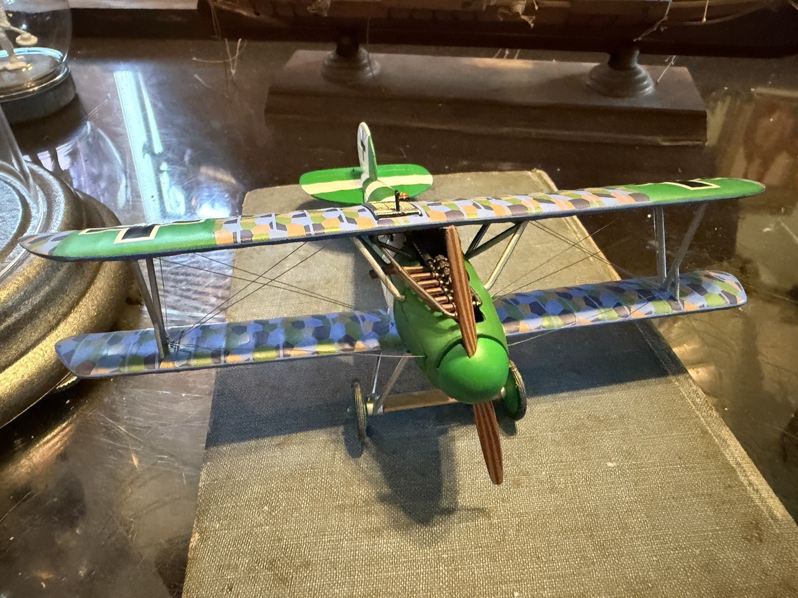 Vintage Corgi Aviation Die-cast Model of A WWI German Albatros D.V Fighter Plane