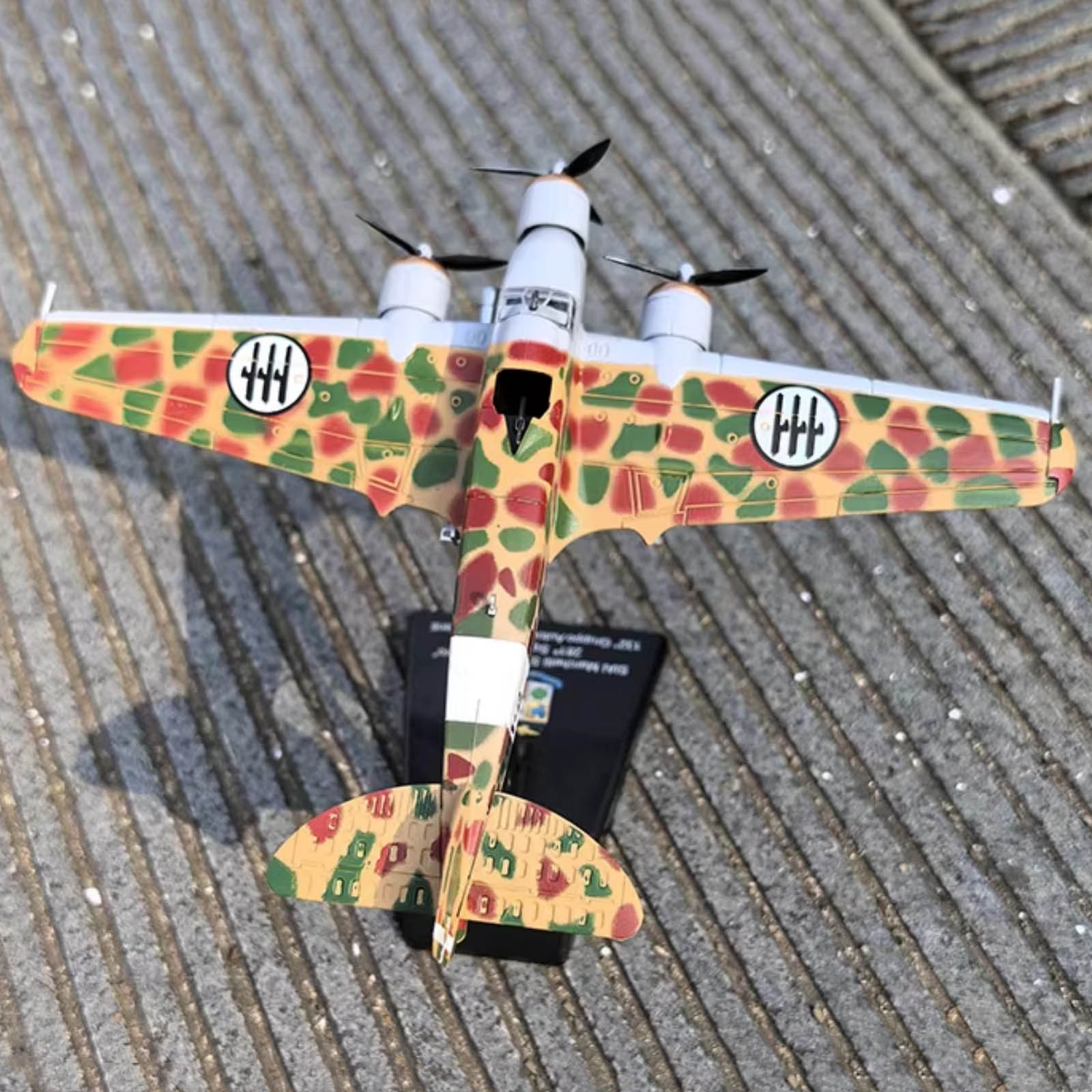 1PCS 1:144 Diecast Savoia-Marchetti SM.79 Bomber Model 11cm Alloy Display Stand
