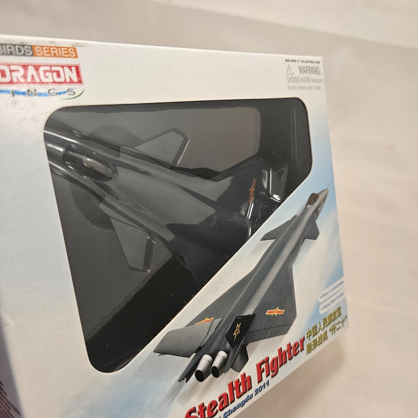 DRAGON WINGS 51030 Plastic Model PLA J-20 STEALTH FIGHTER Scale 1:144 Ready Made