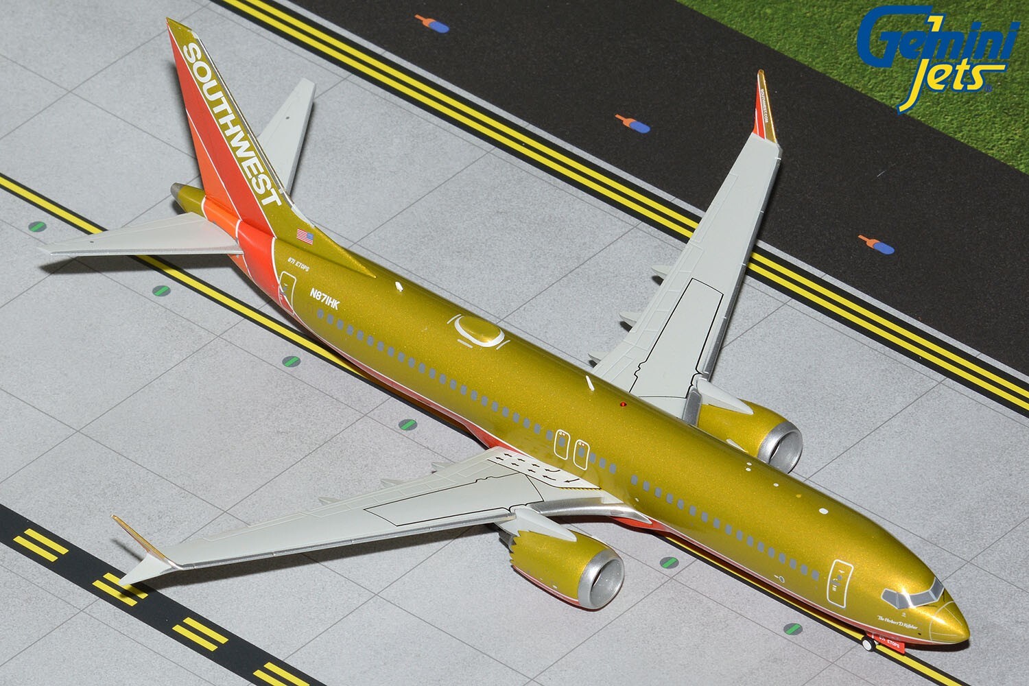 Southwest 737 MAX 8 N871HK Desert Gold Retro Gemini Jets G2SWA1216 Scale 1:200