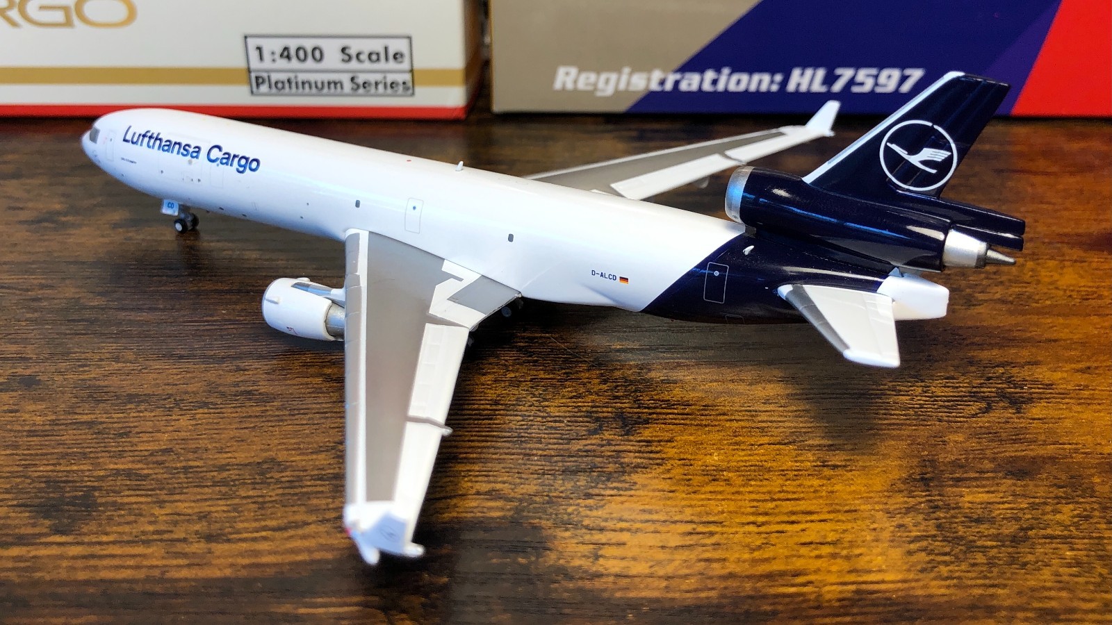 Geminijets 1/400 Lufthansa Cargo MD-11F D-ALCD