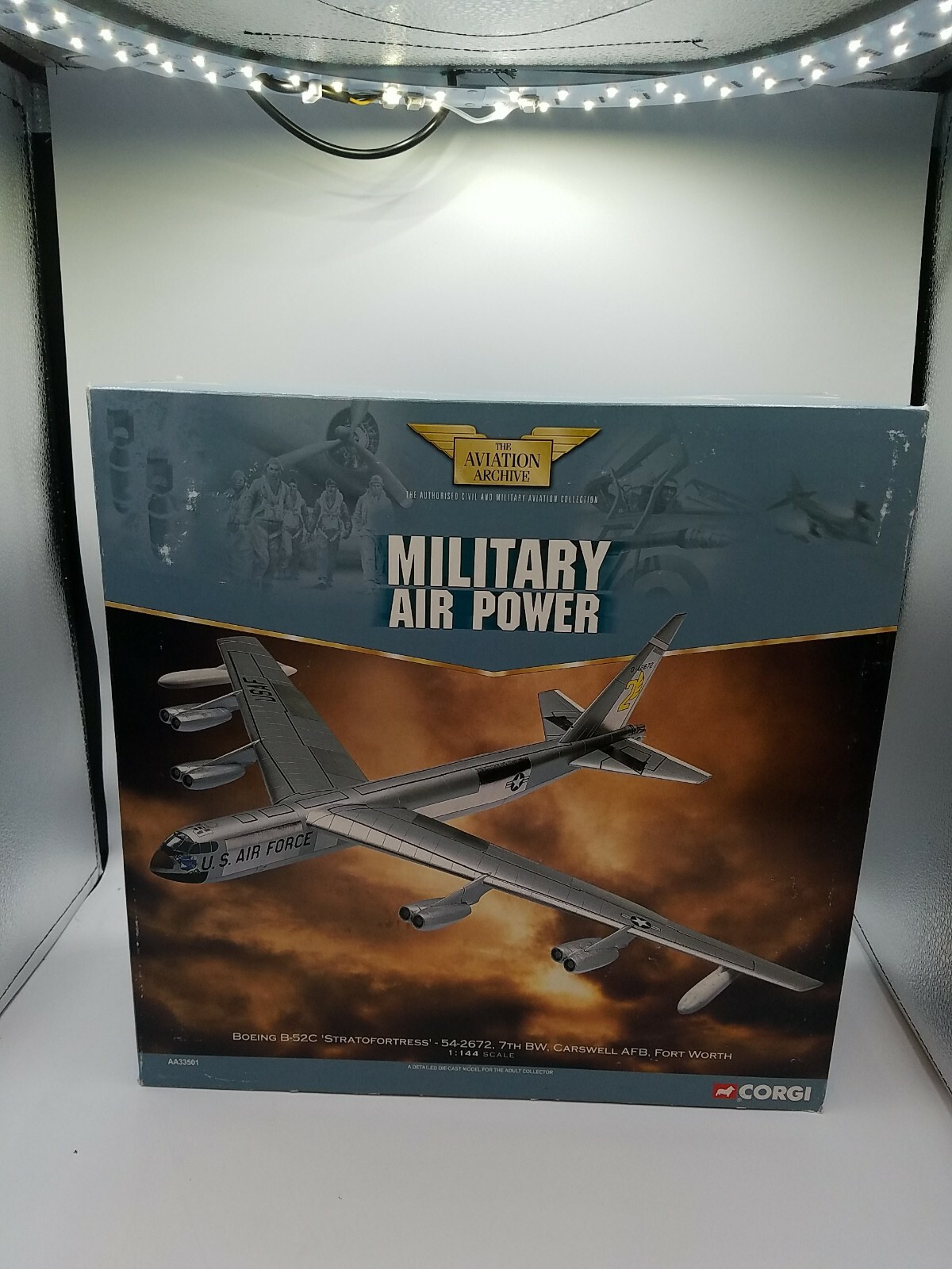 Corgi – Military Air Power – Boeing B-52C Stratofortress 54-2672 #AA33501