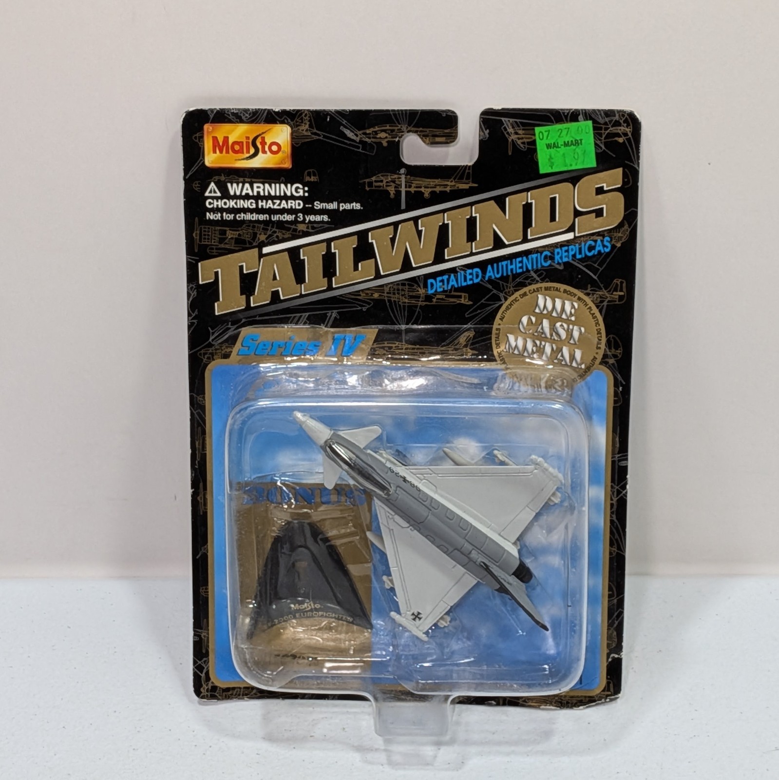 Maisto Tailwinds Authentic Replicas Airplanes Aircrafts 2000 2001 New in Box x8