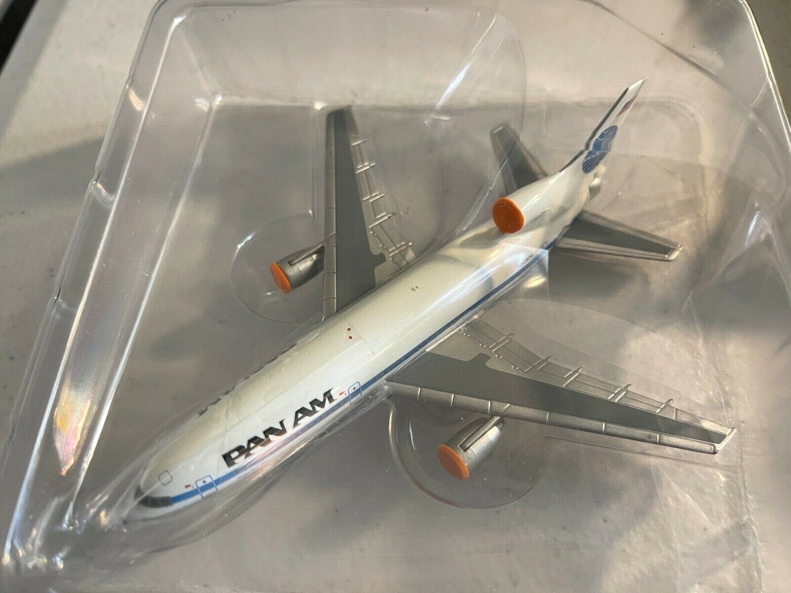 1:400 BLUE BOX PAN AM L-1011 1970S COLORS CHROME BELLY CLIPPER EAGLE WING N505PA