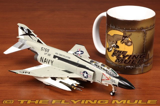 Hobby Master 1:72 F-4J Phantom II USN VF-96 Fighting Falcons Matt Connelly
